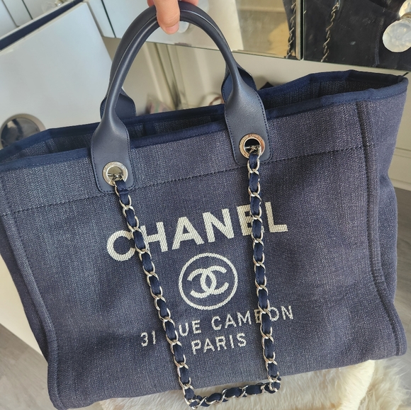 Chanel deauville large tote with box - Picture 3 of 15